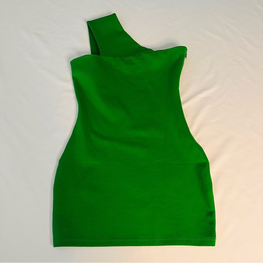 Superdown Revolve Rockie One Shoulder Dress in Green - size Medium - Picture 4 of 9